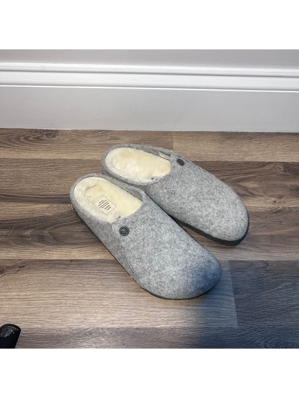 Birkenstock Gray Wool Slippers Women's Size 7.5 (38)